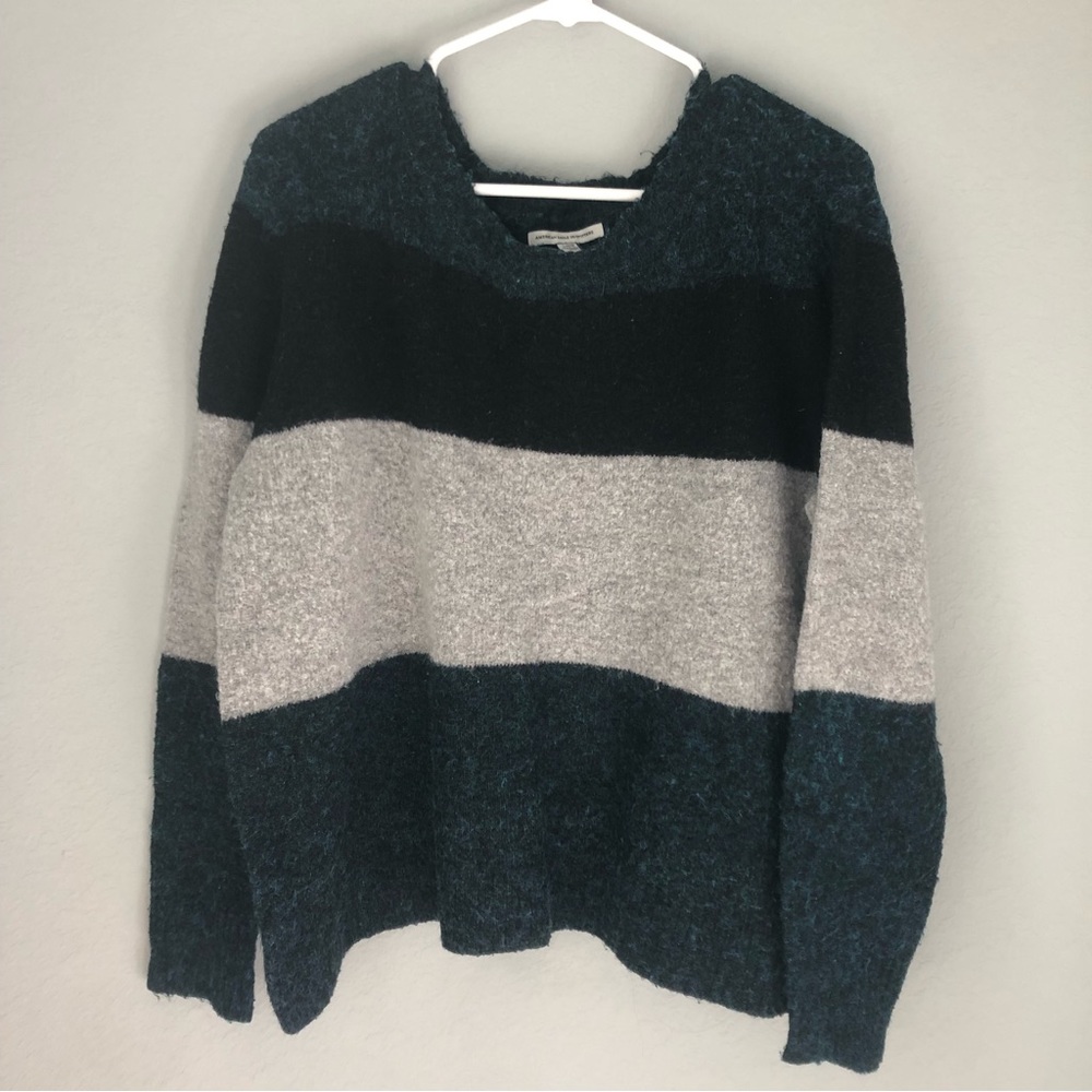 American Eagle Colorblock Sweater in Teal Blue, Black, and Gray
